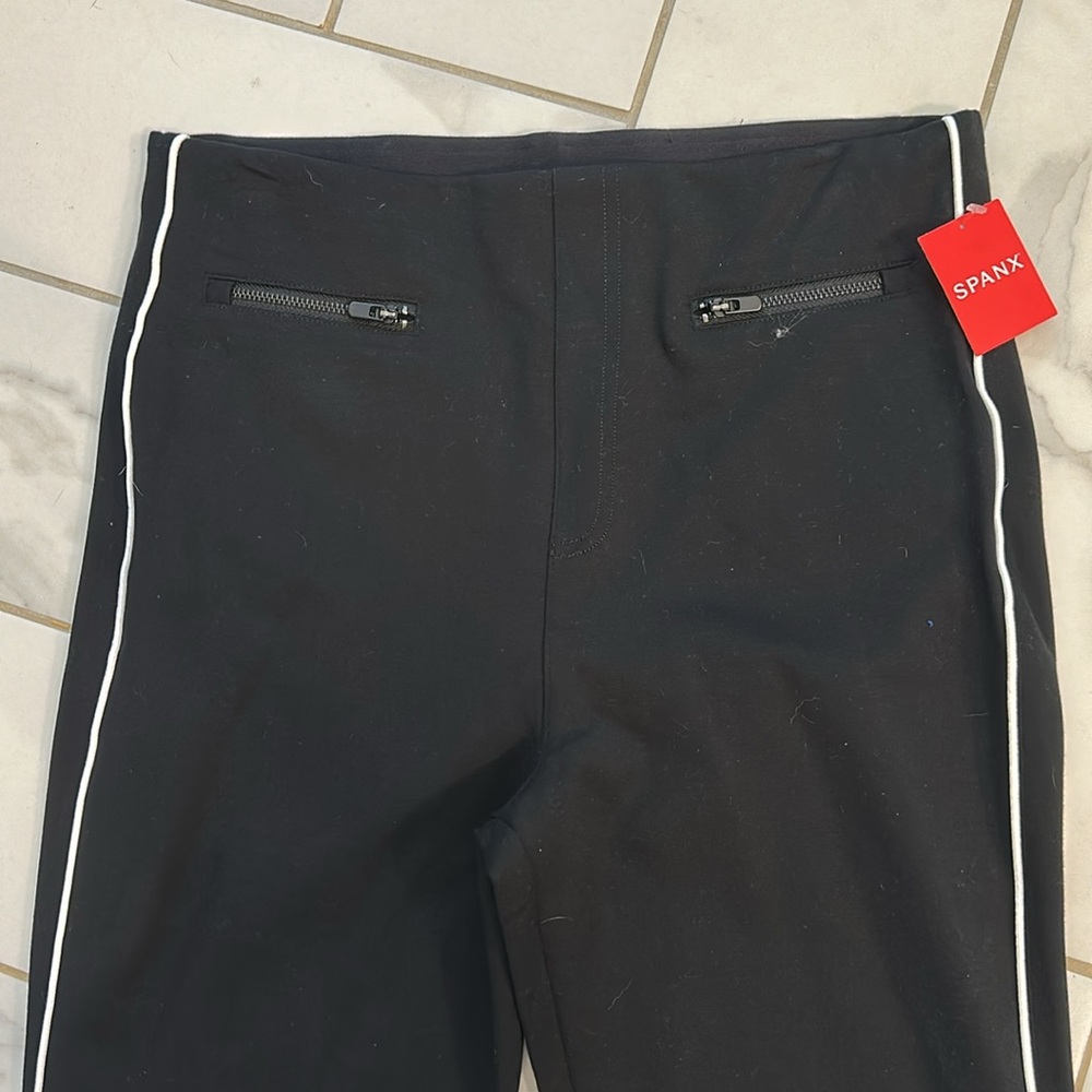 SPANX Black Leggings - Picture 2 of 4